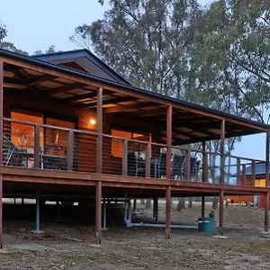 Sommerville Valley Tourist Park & Resort
